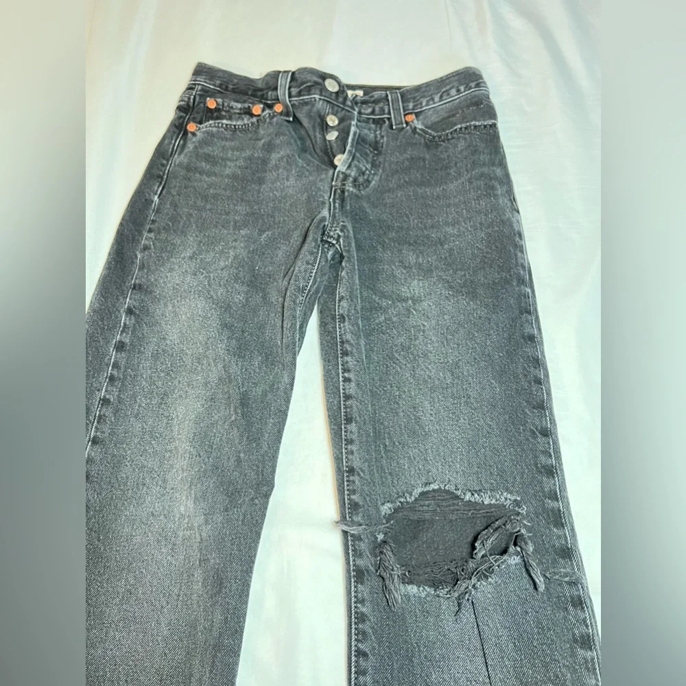 Levi jeans - Picture 2 of 7